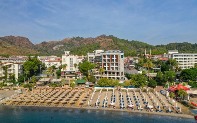 Sunrise Hotel