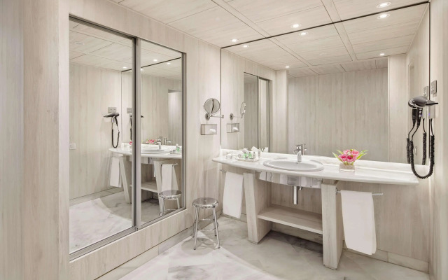 NH Collection Barcelona Pódium