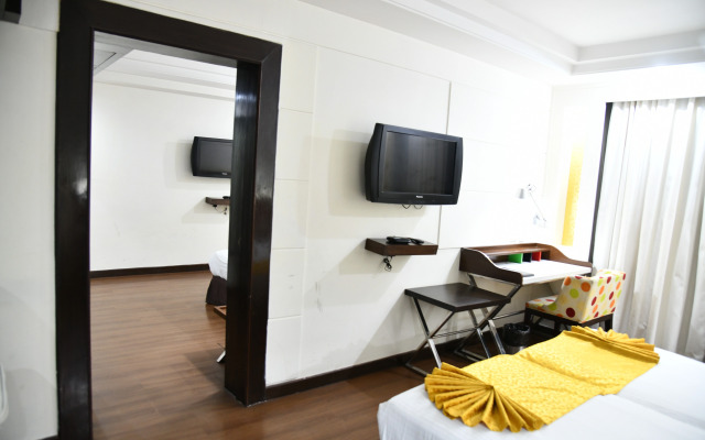 Souvenir Peppermint Hotel
