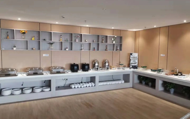 Chifeng Zhihui Meicheng Hotel