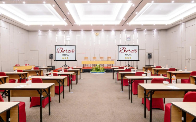 Burza Hotel Yogyakarta