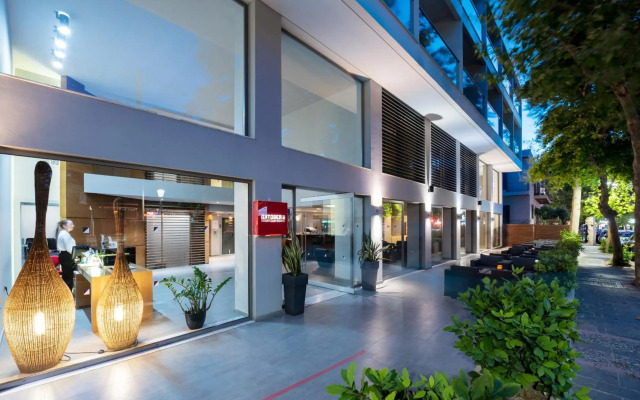 Oktober Downtown Boutique Hotel