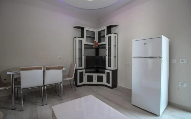 Apartments Romario