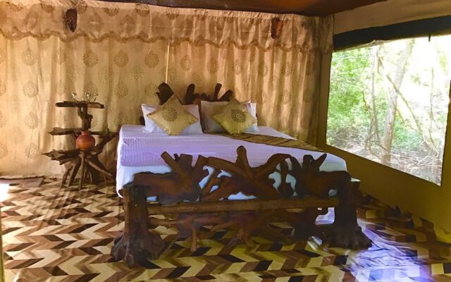 Magical Tented Lodge in Yala- Thissamaharamaya
