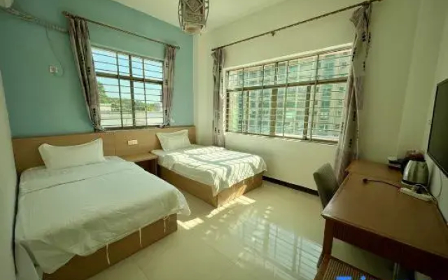Yishan Banghai Hostel