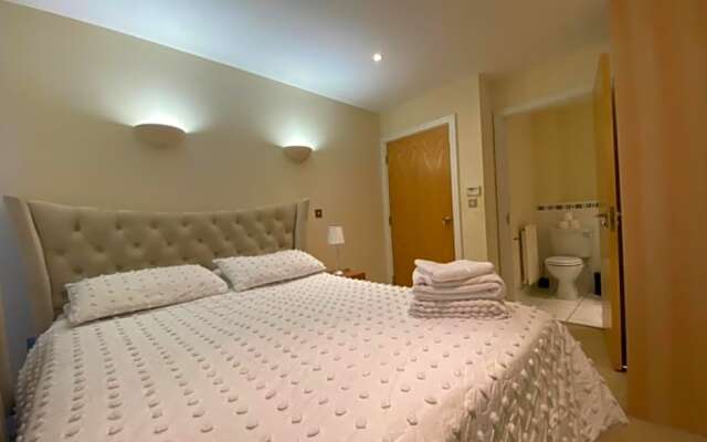 Double Bedroom with PT/B