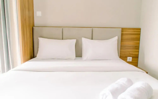 Comfy Studio At Amazana Serpong Apartment