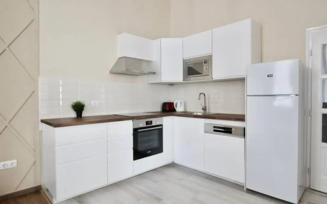 Premium Apartment by Hi5-Vaci str. 3 bedroom (219)