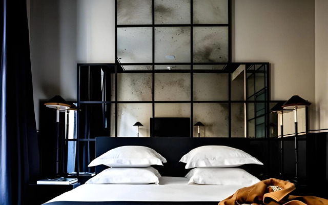 Monsieur George Hotel & Spa – Champs Elysées