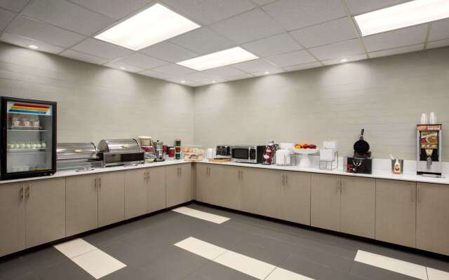 La Quinta Inn & Suites by Wyndham Dublin