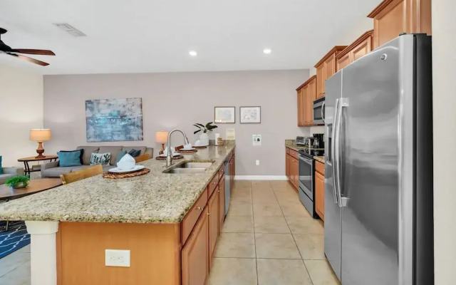 Lovely Family Home - 10min to Disney - Stl107