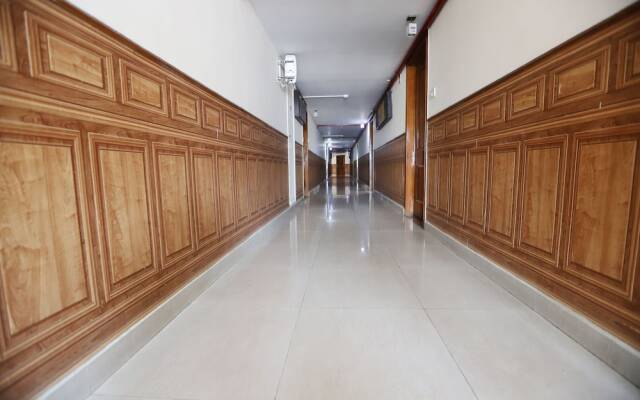Hotel Radhika Regency