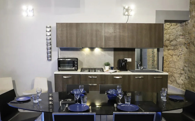 Donna Consiglia Design Apartment