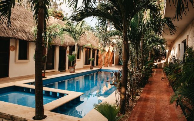 Hotel Lechuga de Mar Tulum with Pool and Beach Club Access
