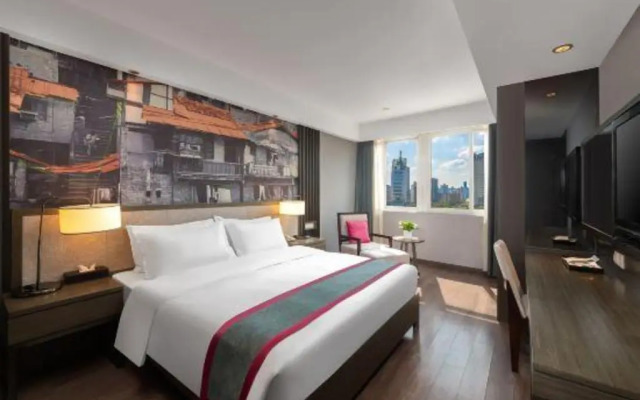 Rezen Kingtown Hotel (Chongqing Xinpaifang)