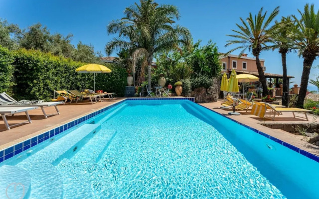 Italianway - Menadel - Casa Corno Verde