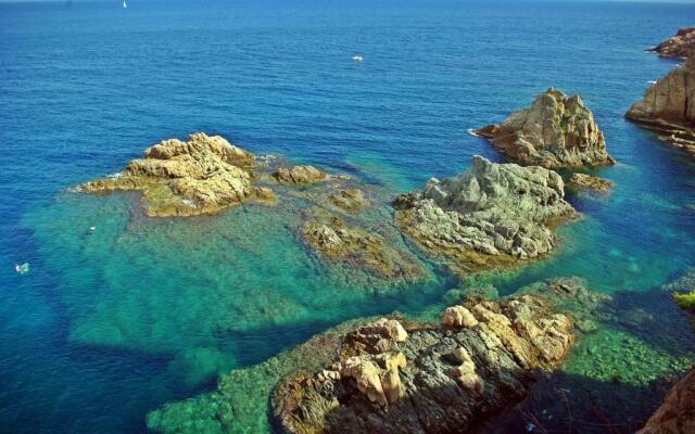 Lets Holidays Comfortable Apartment Near Beach