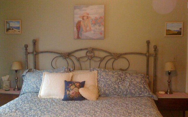 A White Swan Bed and Breakfast