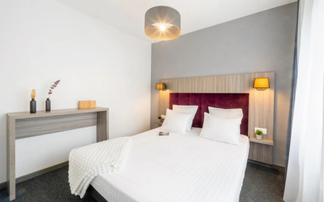 Nemea Appart Hotel Elypseo Strasbourg Port