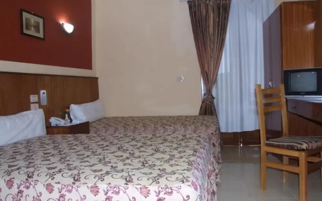 New Saint Catherin Hotel