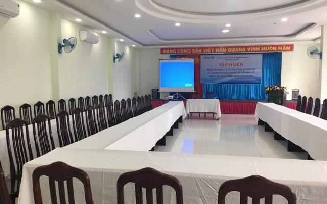 Cong Doan Gia Lai Hotel
