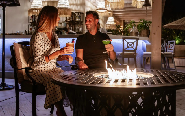 Royal River, Luxury Hotel - Adults Only