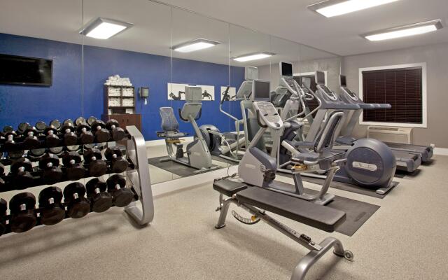 Holiday Inn Express Hotel & Suites Minneapolis-Minnetonka by IHG