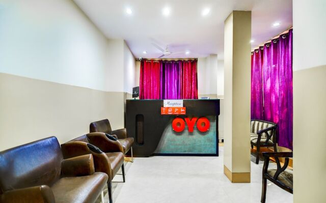 OYO 28461 Townhouse Royal Stay Inn