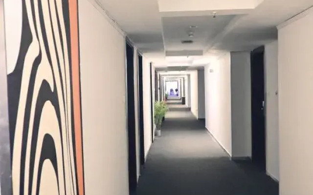 Fructose Hotel (Fuxing Street)