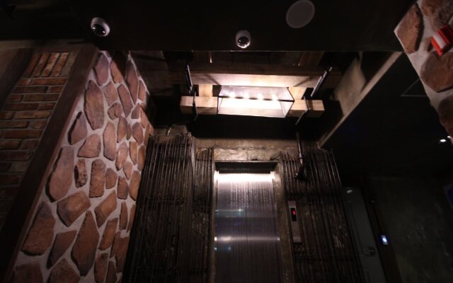 Gallery Hotel