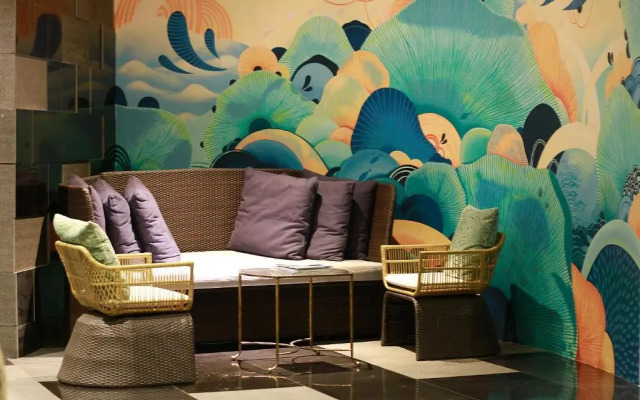 Le Coral Beach Resort and Cafe