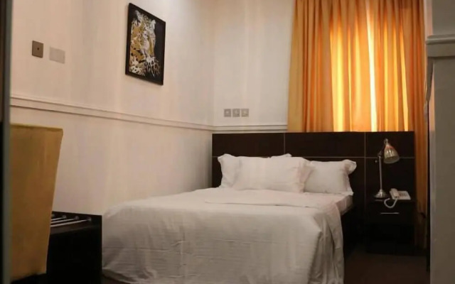 The Den Hotel