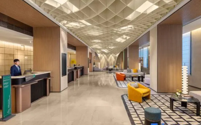 Holiday Inn Shanghai Pudong Airport