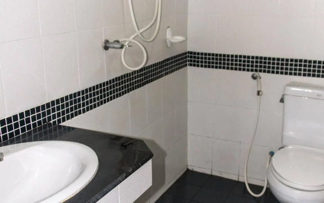 Patong Bay Guesthouse