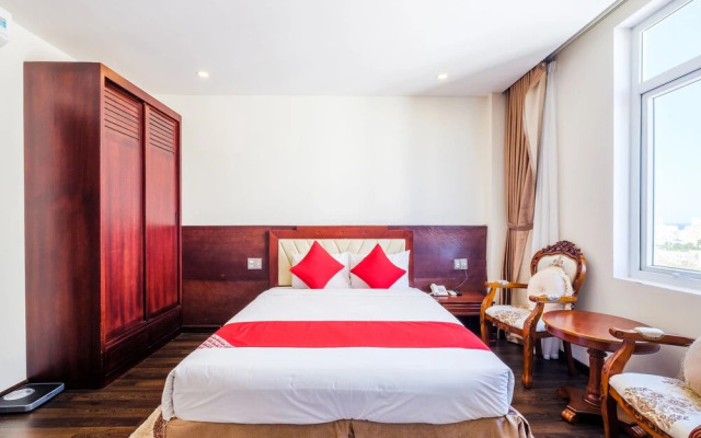 OYO 122 GIC Land Hotel