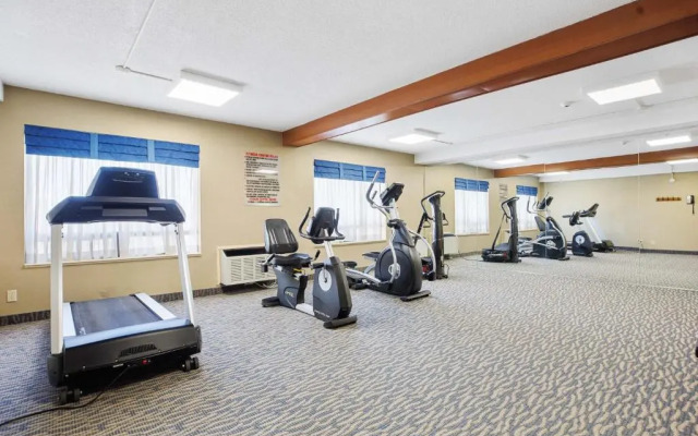 Sandman Hotel & Suites London Downtown