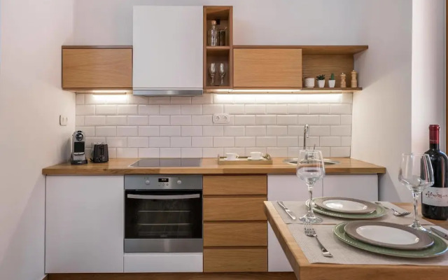 Evlimeni Suites