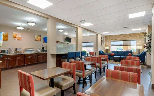 Comfort Suites Miamisburg - Dayton South