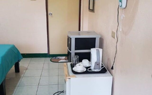 Hyeonlee Garden Hotel - Hostel