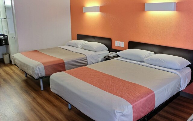 Motel 6 Paso Robles