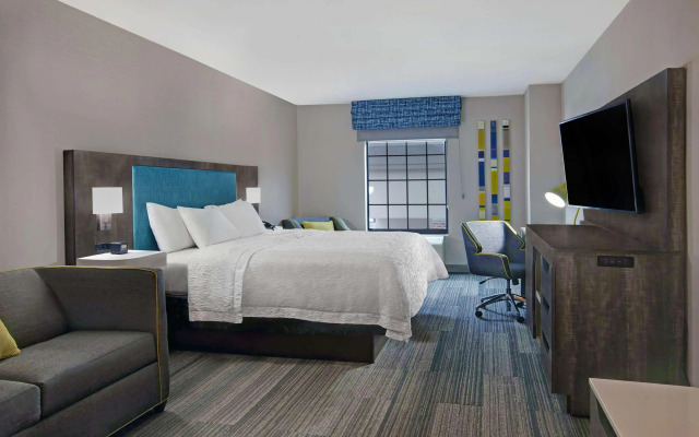 Hampton Inn Westfield