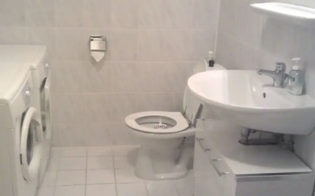 Helmduin 5D Comfortable Holiday Residence