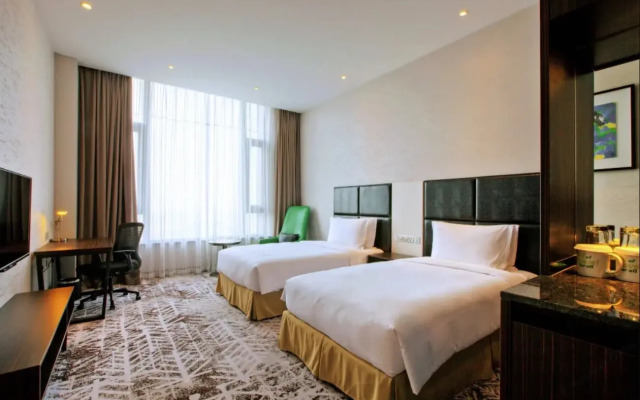 Holiday Inn Express Shanghai Jinshan by IHG