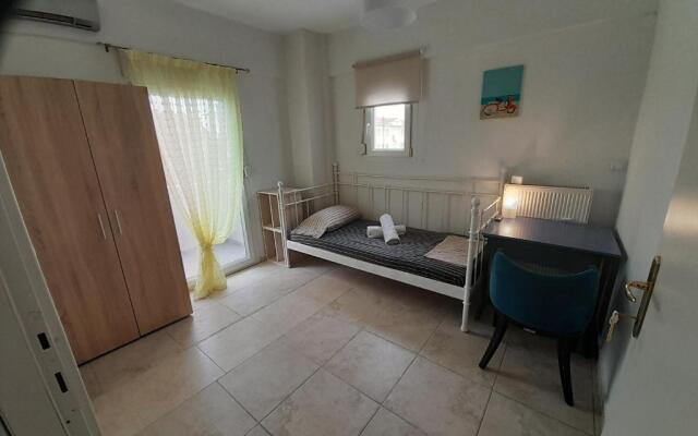 Dimos Sunny & Luxury Central House !!!