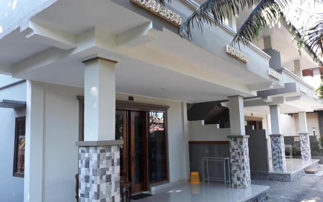 Puri Bali Lovina