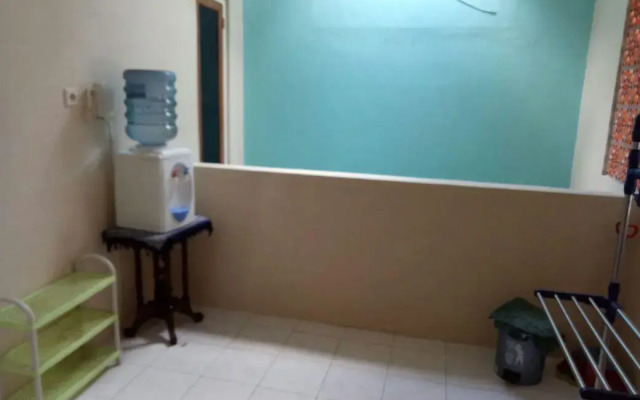 Roro Jonggrang Guesthouse