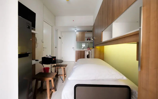 Modern and Cozy 2BR @Springlake Bekasi Apartment