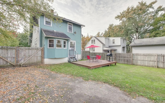 Welcoming Home in Youngstown w/ Private Backyard!