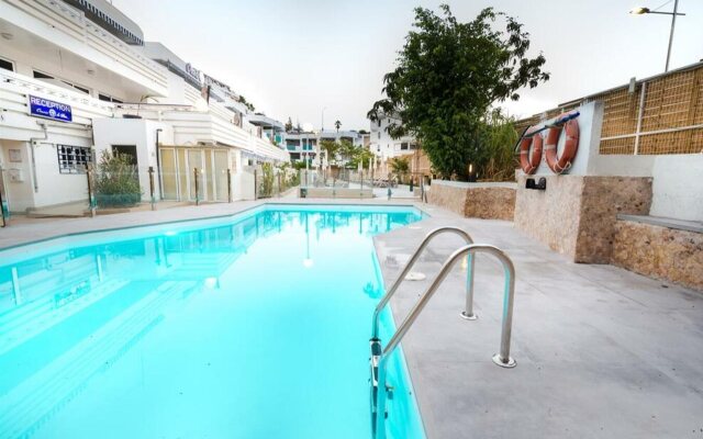 Palm Suites