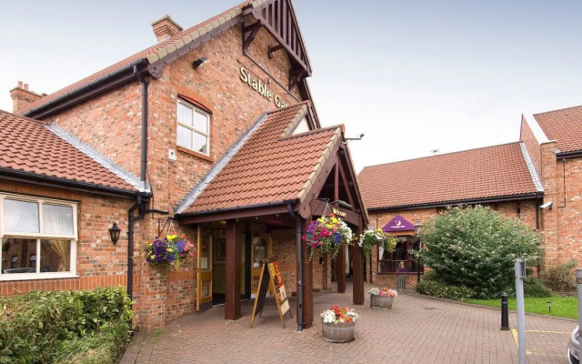 Premier Inn Manchester Denton